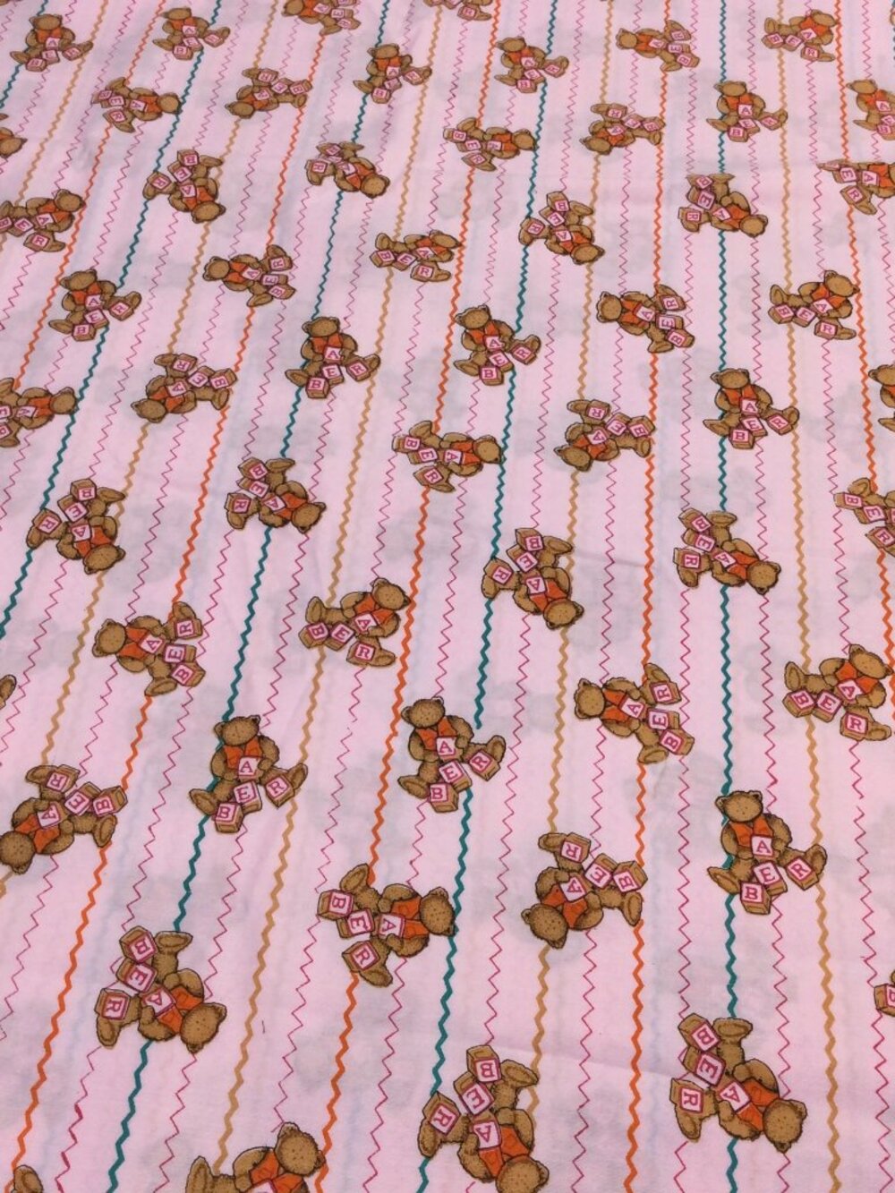 Nursery Teddy Bear Fabric Baby Girl Pink Cotton Zig Zag Unbranded 3.75 yds